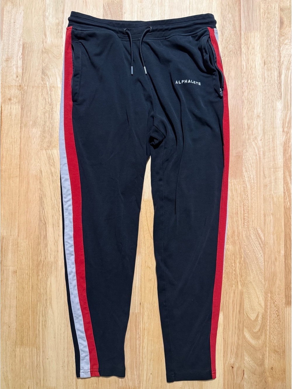 Alphalete Men’s Large Black Joggers Red White Side Stripes